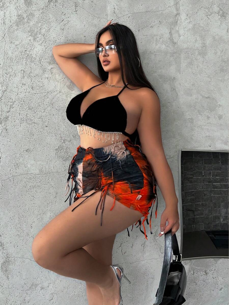 Flirla Fashionable Plus Size Women's Contrast Color Fringed Shorts