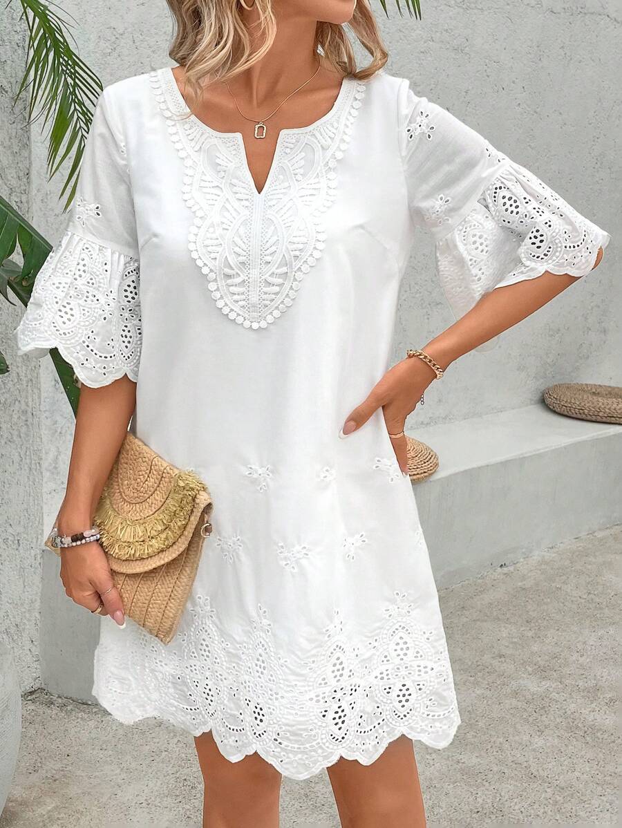 SHEIN Clasi Robe ?�l?�gante droite ?� manches ?�vas?�es en patchwork de dentelle ?� encolure en V 