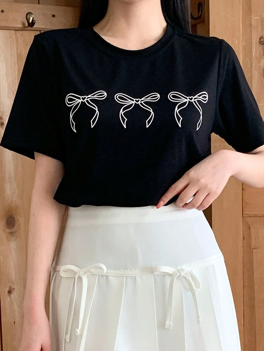 DAZY Women Loose-Fit Round Neck T-Shirt With Bow Detail Print And Bow Decoration Cute Tops