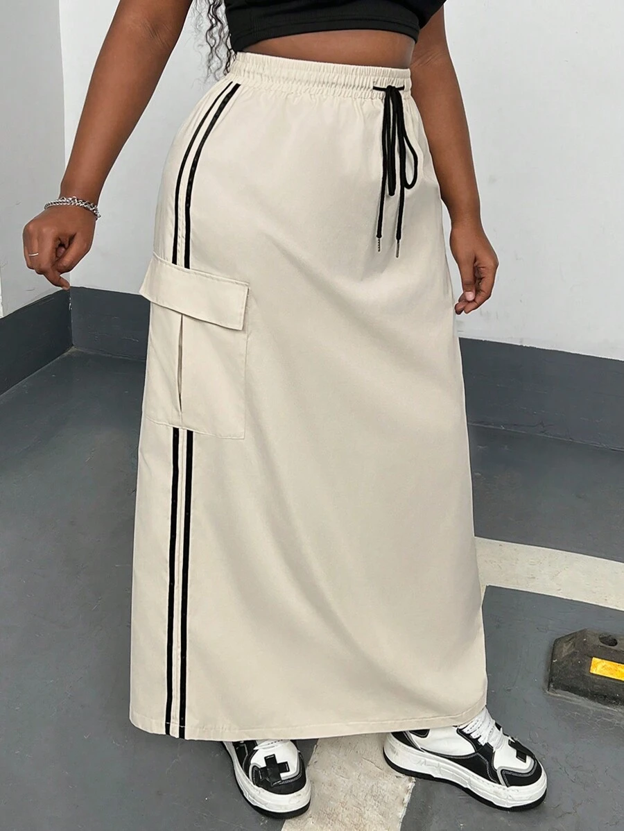 SHEIN EZwear Plus Size Women Drawstring Waist Side Stripe Utility Pocket Long Casual Skirt