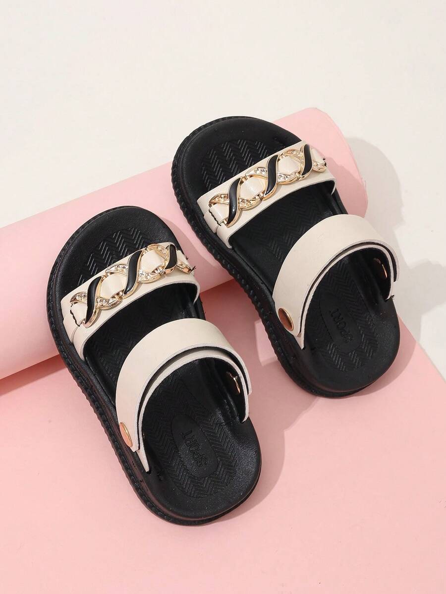 Kid Crossed Chain Strap Flat Comfortable Summer Sandals, Suitable For Casual And Daily Wear During Vacation