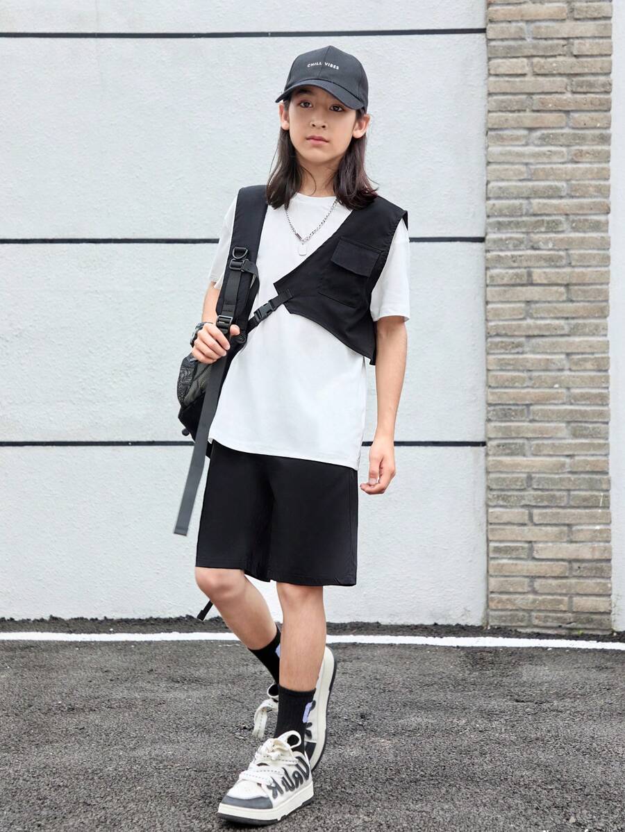 SHEIN Tween Boy Two Tone Flap Pocket Tee & Shorts