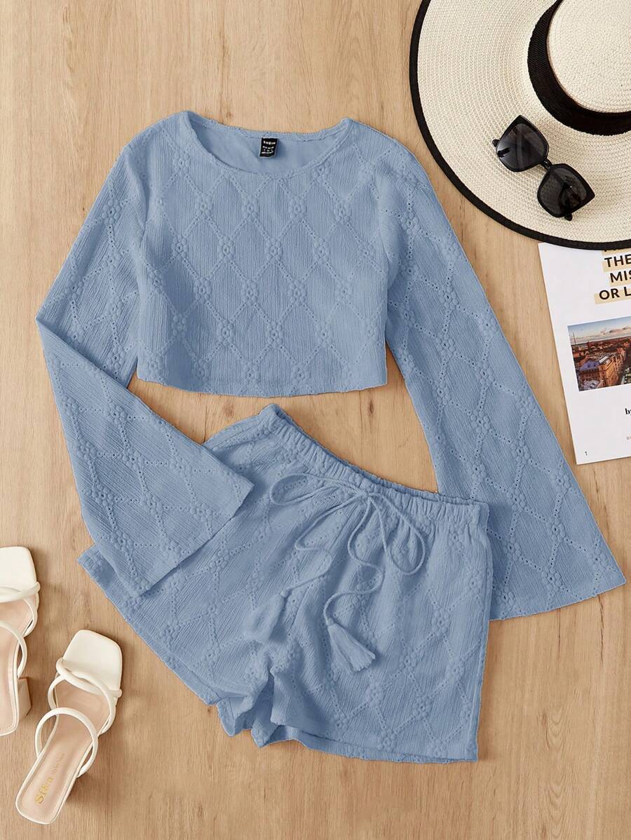 Soleia Conjunto informal de 2 piezas para mujer para vacaciones, top de manga corta con dobladillo acampanado y pantalones cortos con cinturón en la cintura