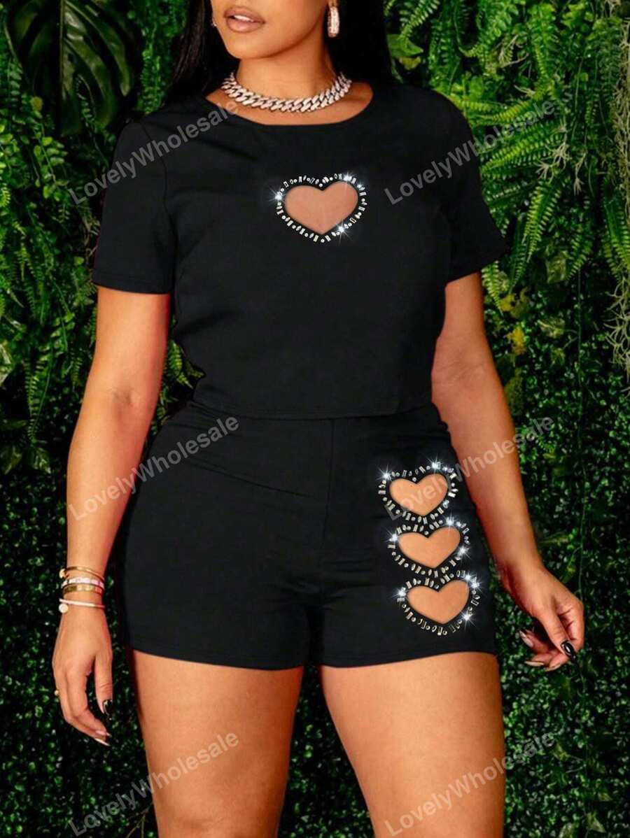 LovelyWholesale 2pcs/Set Women Heart Rhinestone Decorated Short Sleeve T-Shirt And Shorts