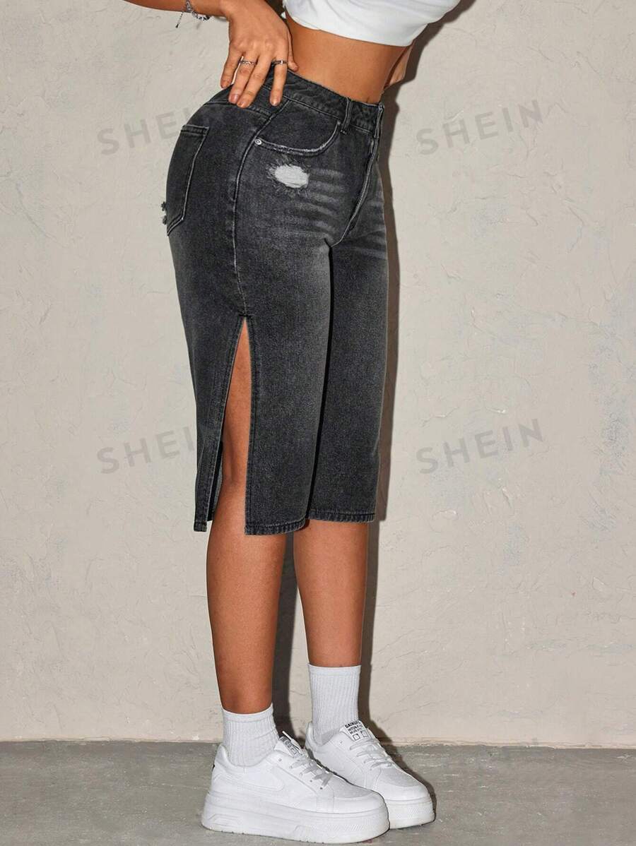 SHEIN ICON Shorts de mezclilla para mujer con diseño sencillo y corte dividido en dobladillo de unicolor