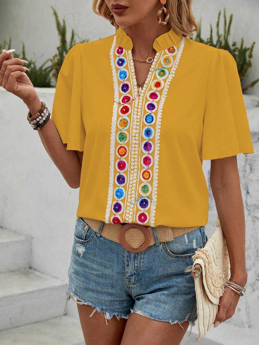 Breezaya Lace Patchwork V-Neck Short Sleeve Women's Blouse