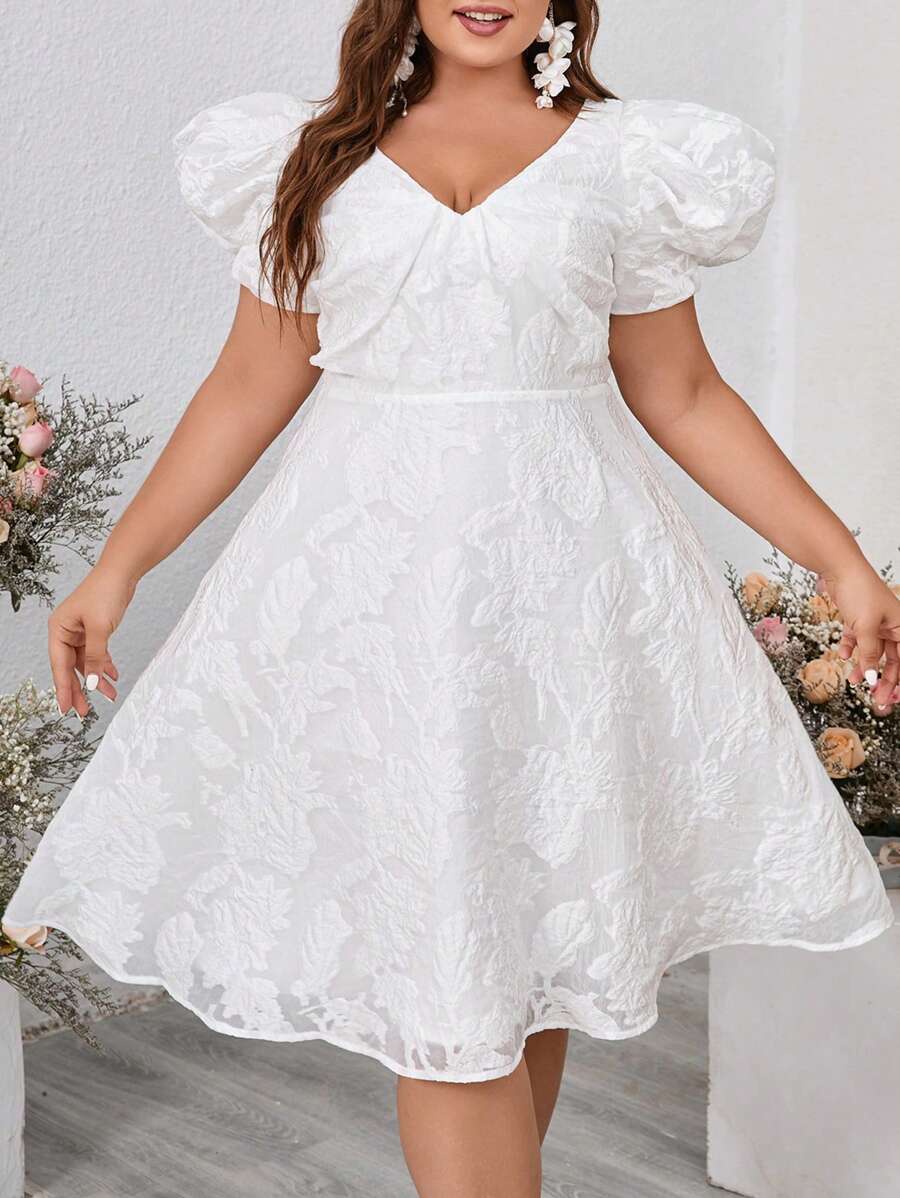 SHEIN Belle Plus Size Organza Burnt Flower Fabric Princess Bubble Sleeve Grab Pleated Deep V Neck A Swing Simple White Short Wedding Dress Cocktail Party Giveaway Gowns