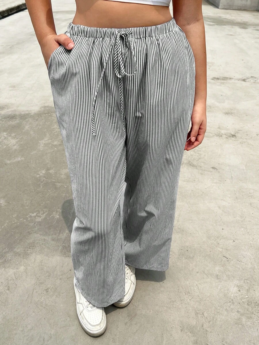SHEIN EZwear Women's Plus Size Loose Fit Casual Navy & White Vertical Striped Long Pants For Summer