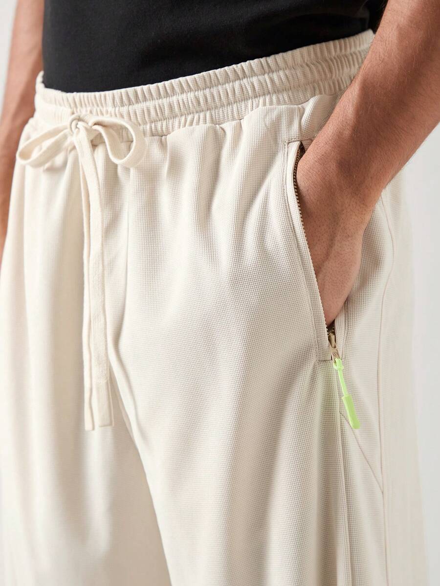 Manfinity VCAY Men's Casual Solid Color Drawstring Waist Tapered Joggers