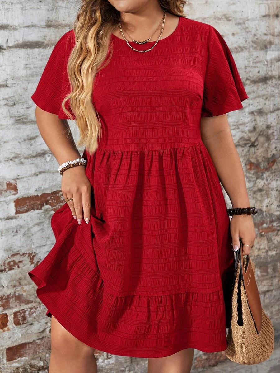 SHEIN LUNE Vestido de manga corta con cuello redondo y volante en el bajo, unicolor, talla grande, para el verano