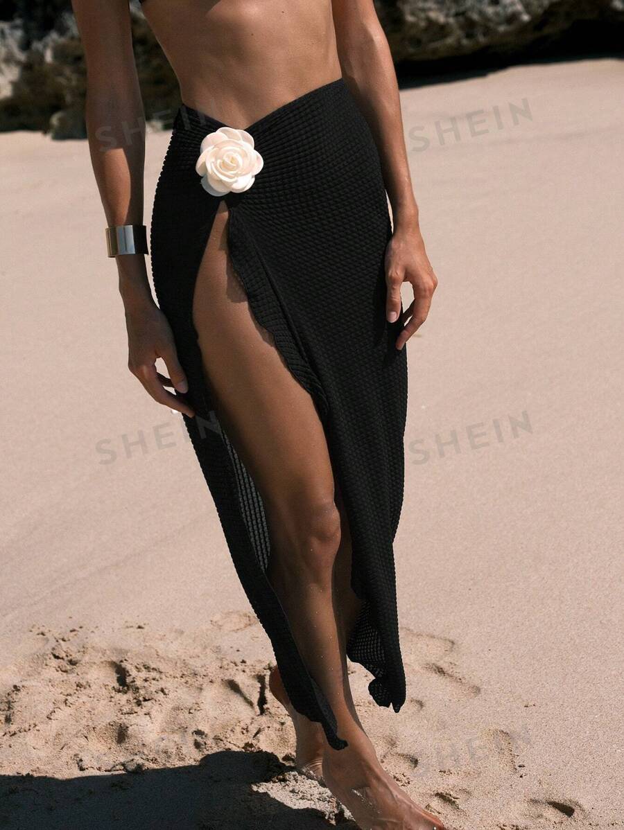 SHEIN X Sofía Suescun Swim Chiccia Fusta în stil pelerina pentru femei, de culoare solidă, cu desfășurare până la coapsă și decor floral 3D de vară