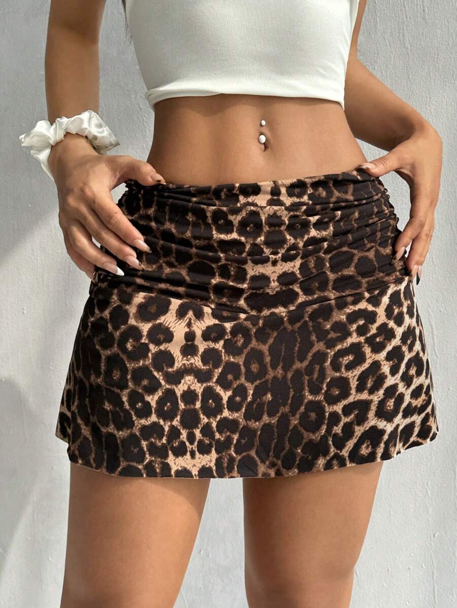 SHEIN EZwear Summer Fashion Leopard Print Ruched Mini Skirt