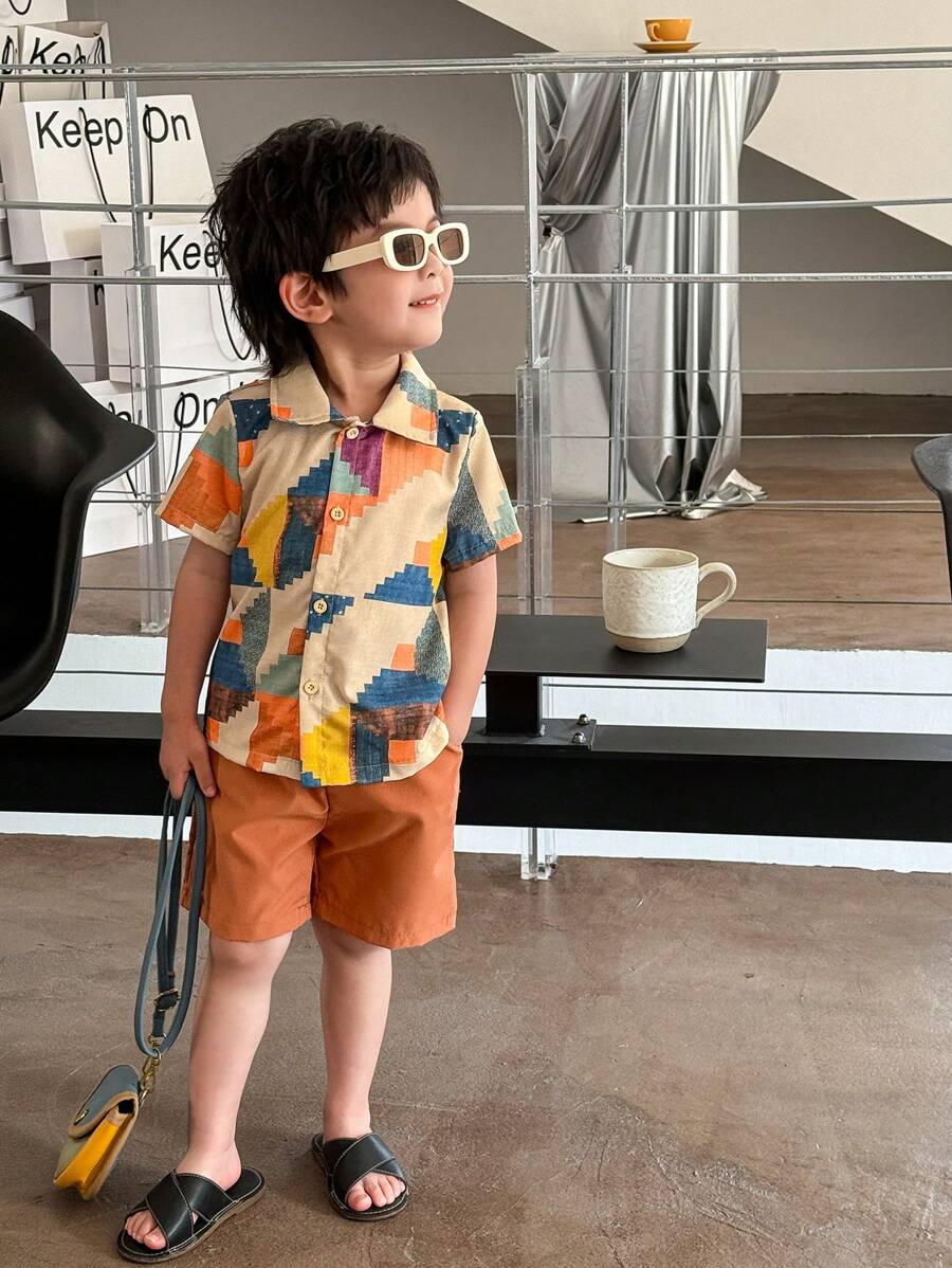 Young Boy Casual Holiday College Comfortable Colorful Printed Short Sleeve Shirt And Solid Color Shorts 2pcs Set