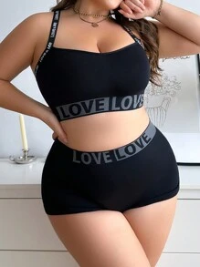 الأسود