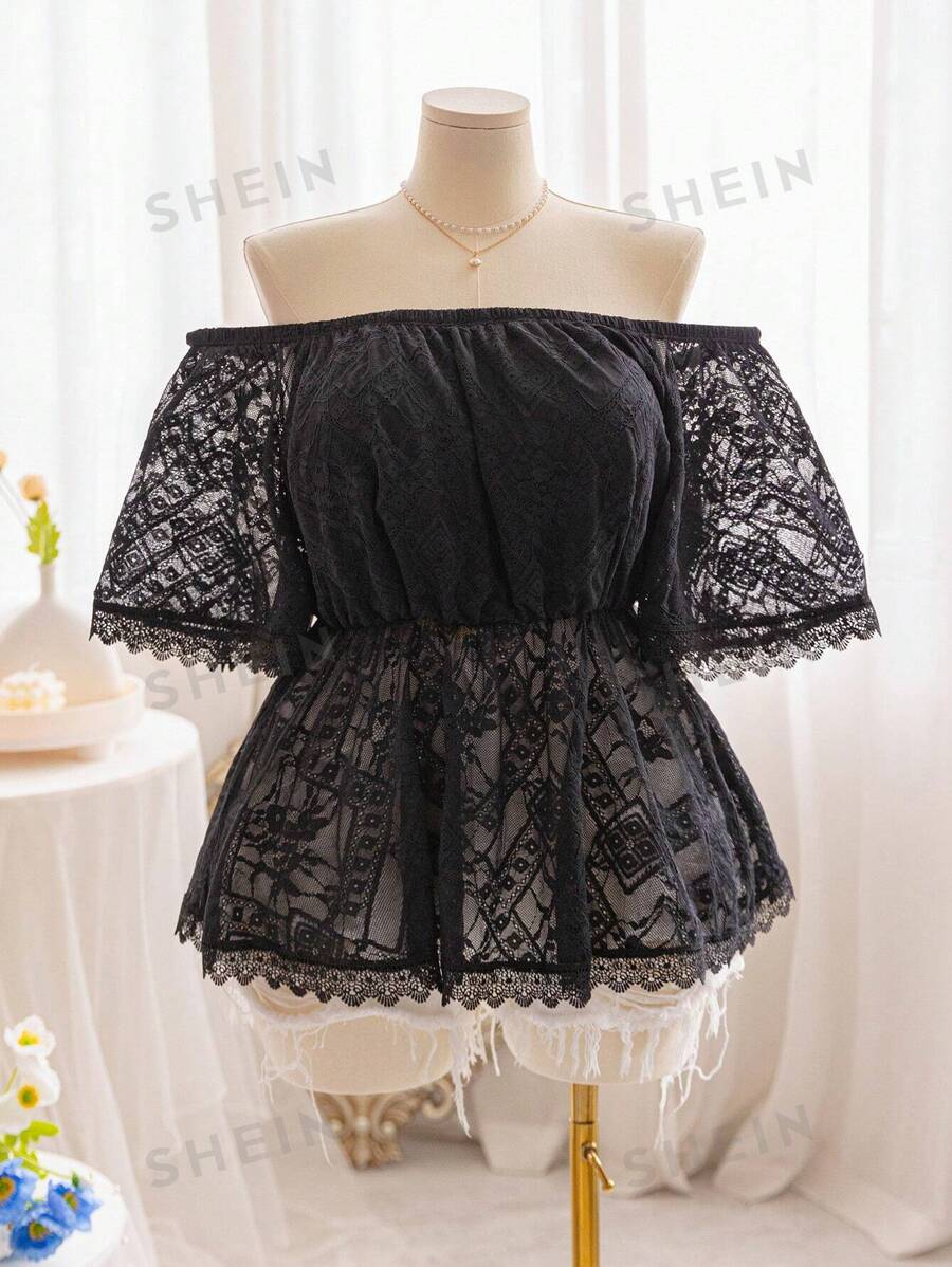 Soleia Top de línea A con textura de encaje negro para mujer de talla grande con tela semitransparente de hombros descubiertos y cintura ajustada con dobladillo de encaje, estilo de vacaciones