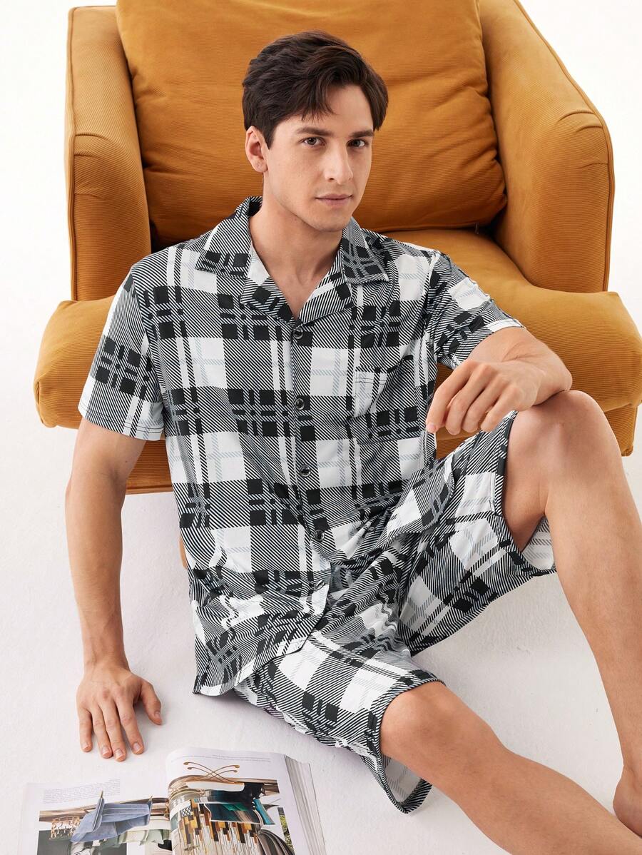 Conjunto de ropa casual para hombre con camisa de cuadros de manga corta de un solo botón y pantalón corto para estar en casa