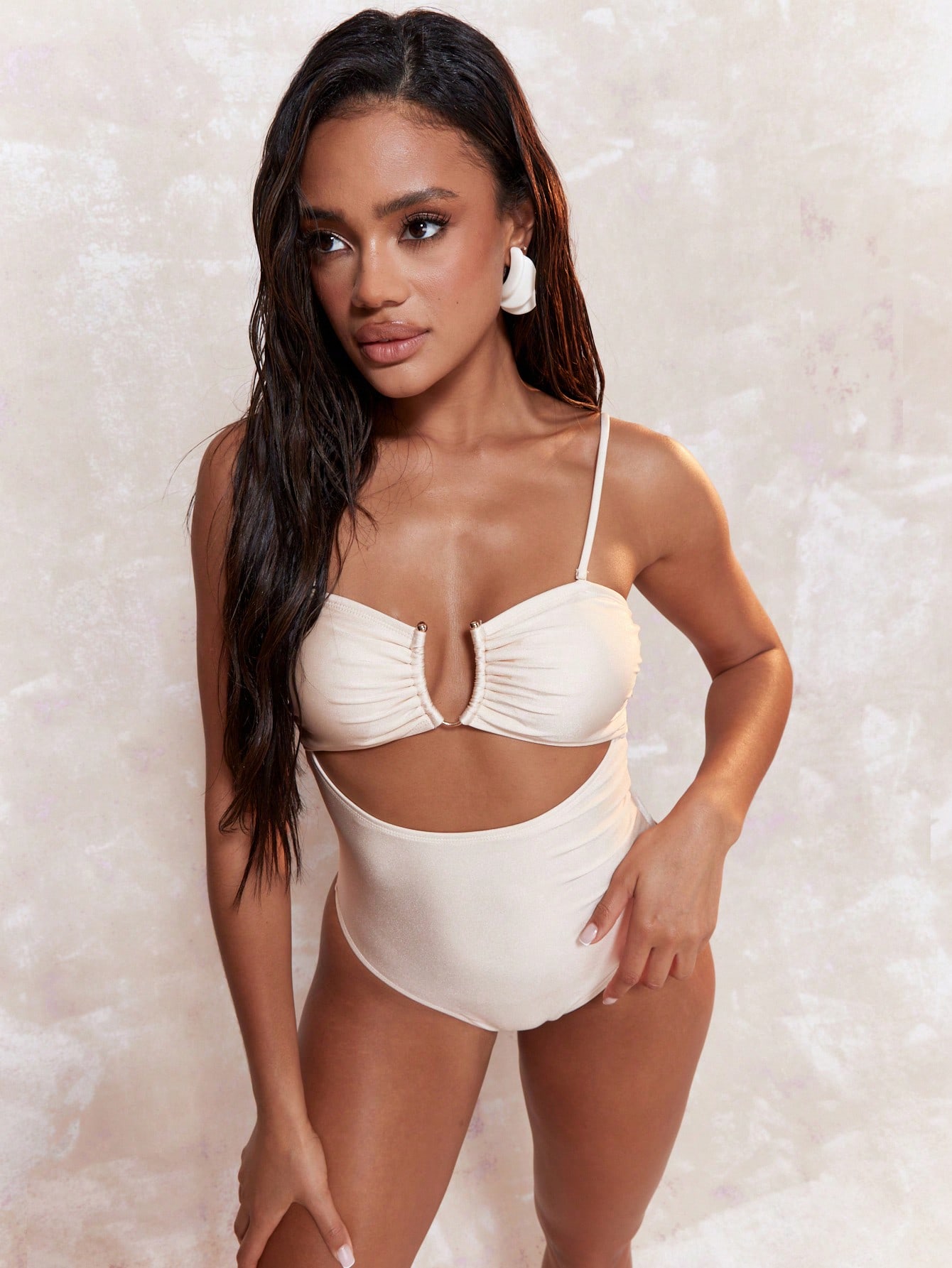 MISSGUIDED Metal Detail Cut Out Cami One Piece Swimsuit