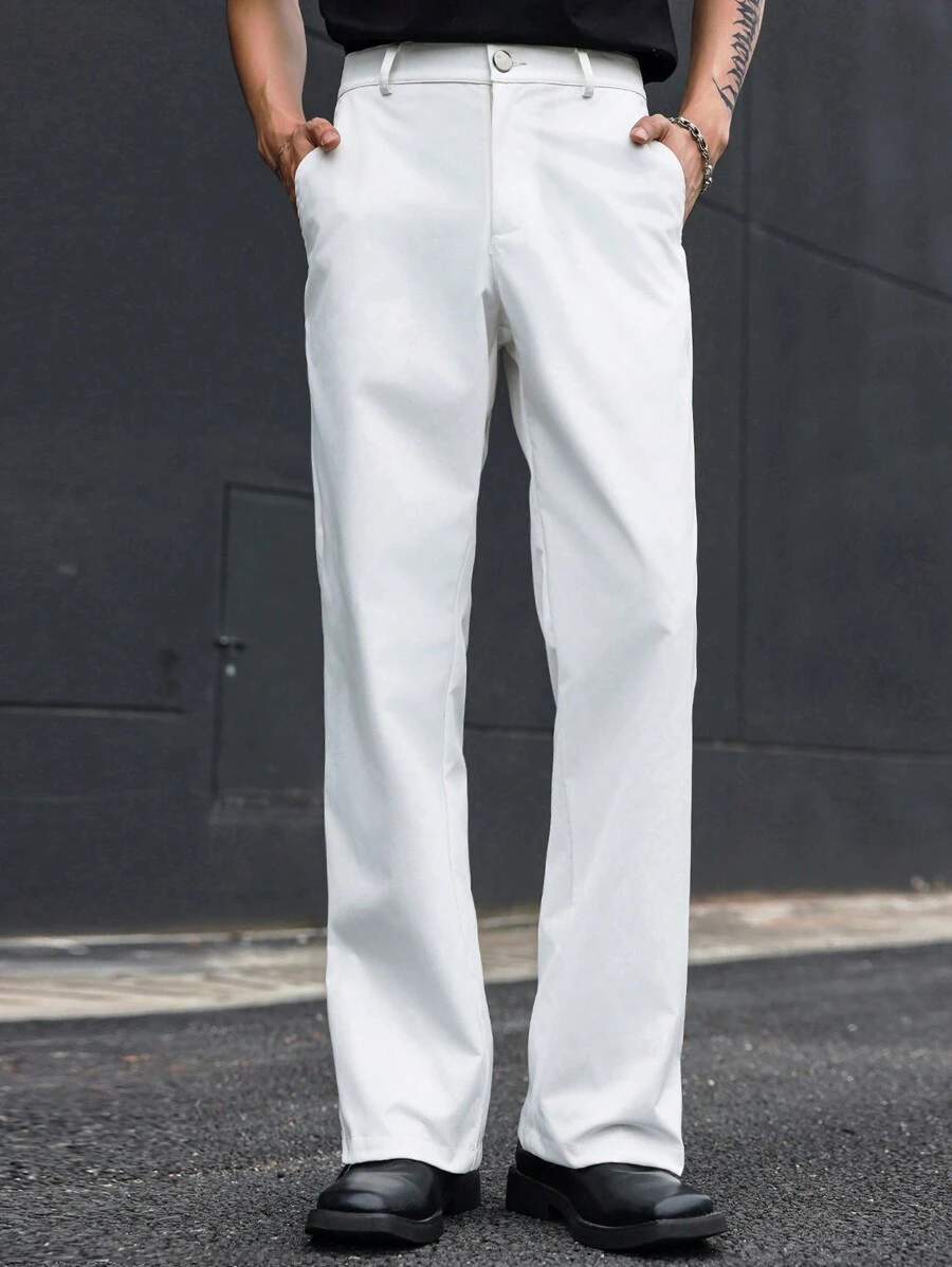 Manfinity Hypemode Pantalones casuales con botones de unicolor y bolsillos con vuelo para hombres
