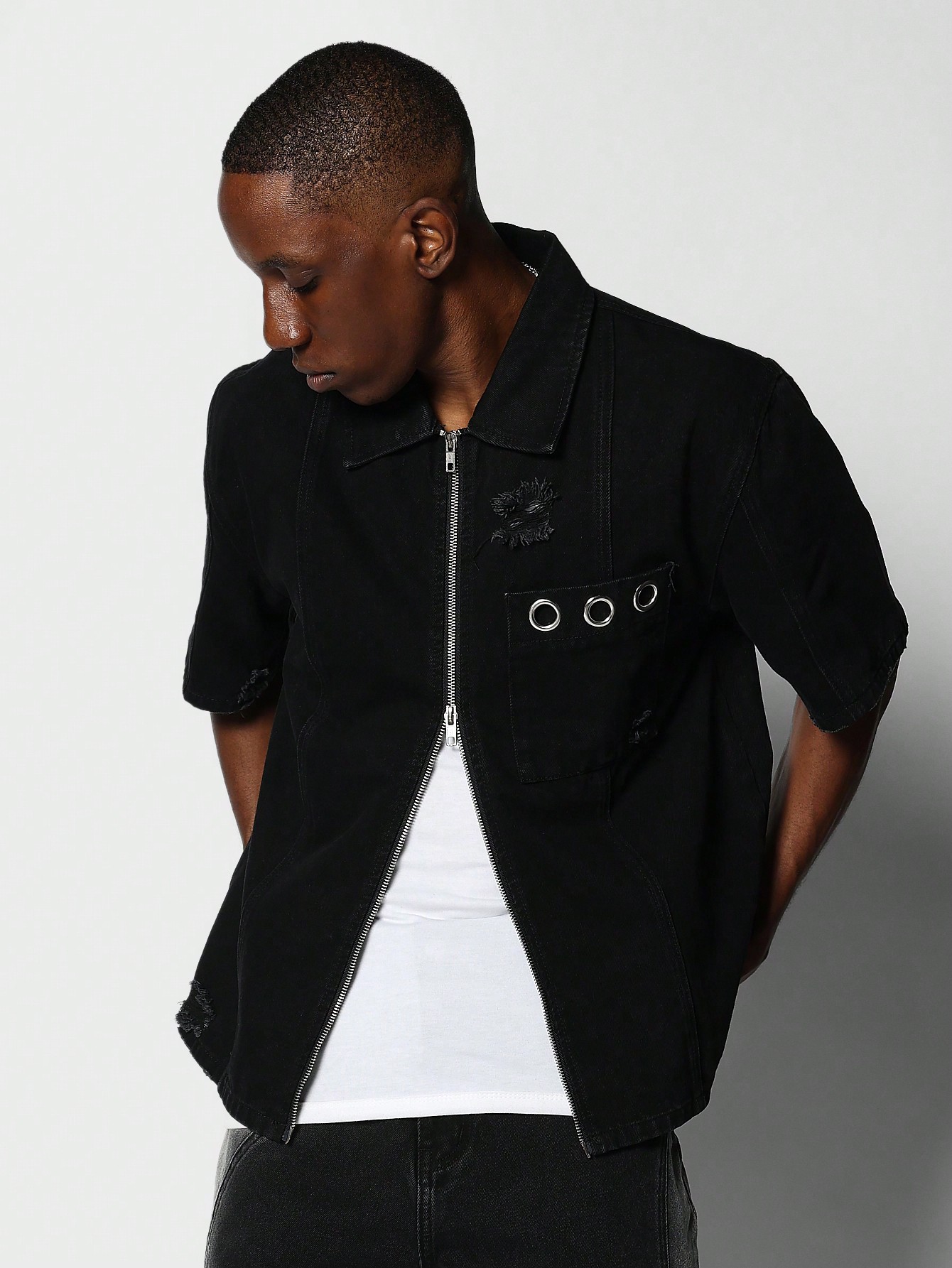 Boxy Fit Zip Through Denim Shirt With Ring Detail｜Sumwon