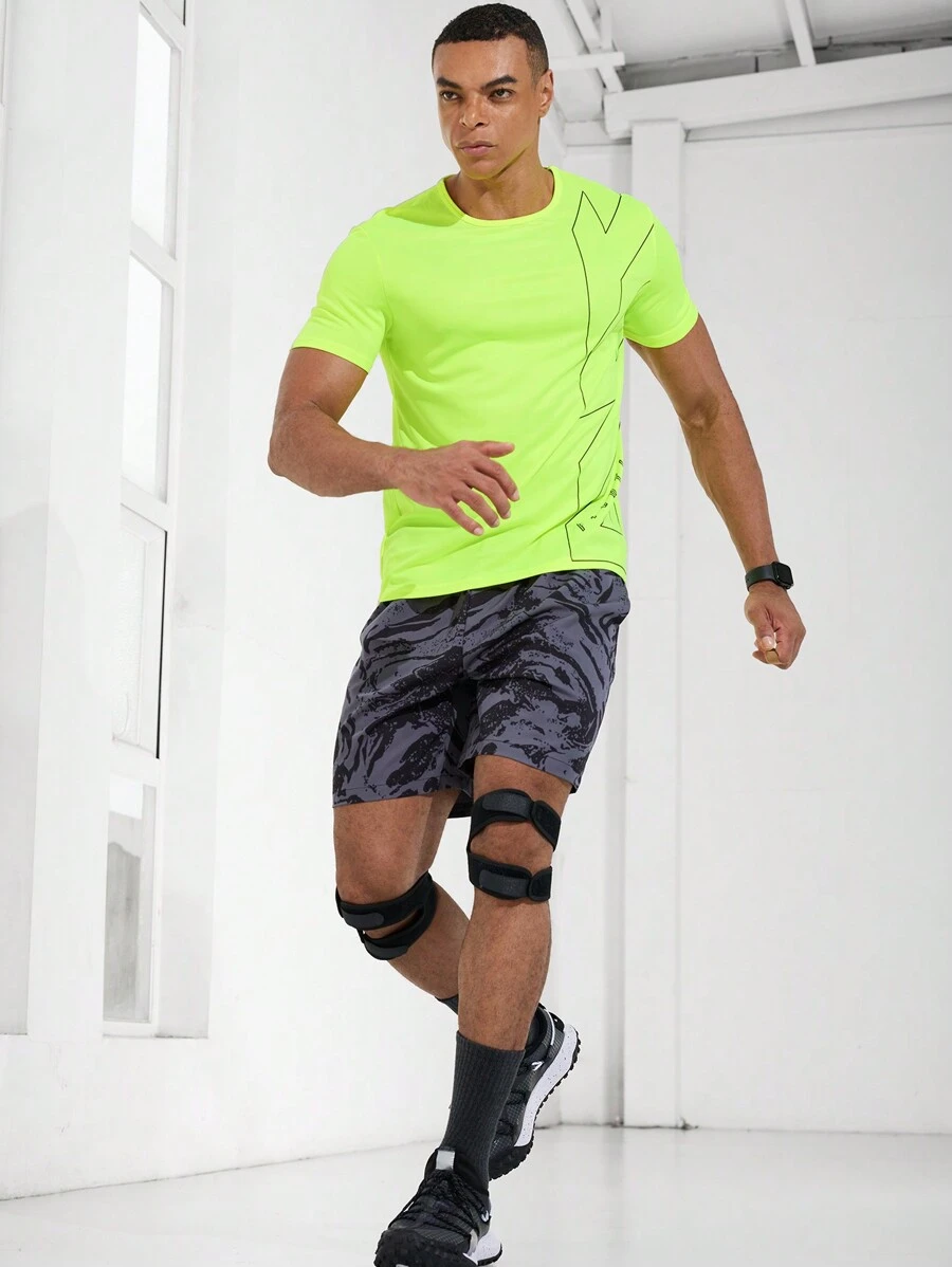 Manfinity Running Boyfriend-Stil Herren Kontrast-Stich Kurzarm lässiges Sportshirt für den Sommer