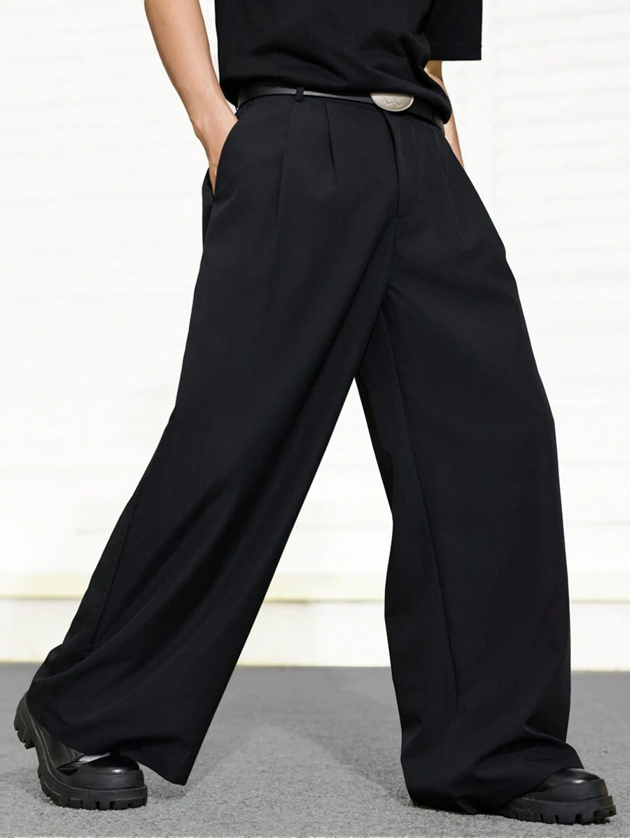 Manfinity Hypemode Men's Summer Simple And Stylish Black Loose Fit Ultra Leg-Shaping Suit Pants ,Baggy Pants