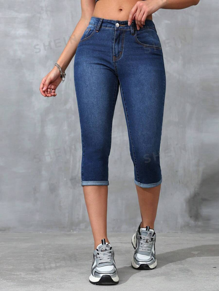 SHEIN EZwear Jeans ajustados con dobladillo enrollado en color sólido para el verano