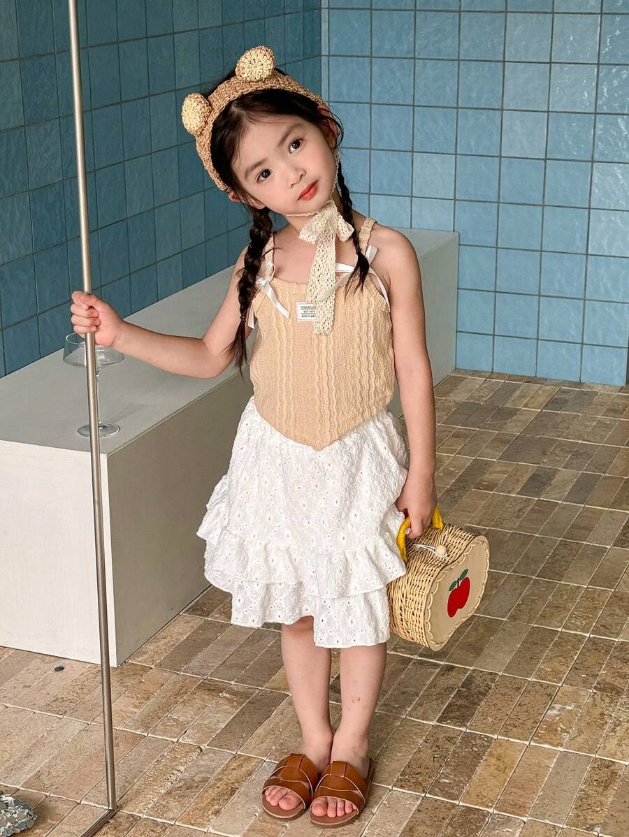 SHEIN Top fără mâneci pentru fete, la modă, cu textură în relief, cu fundă 3D și set de fuste jacquard de culoare uni pentru tort