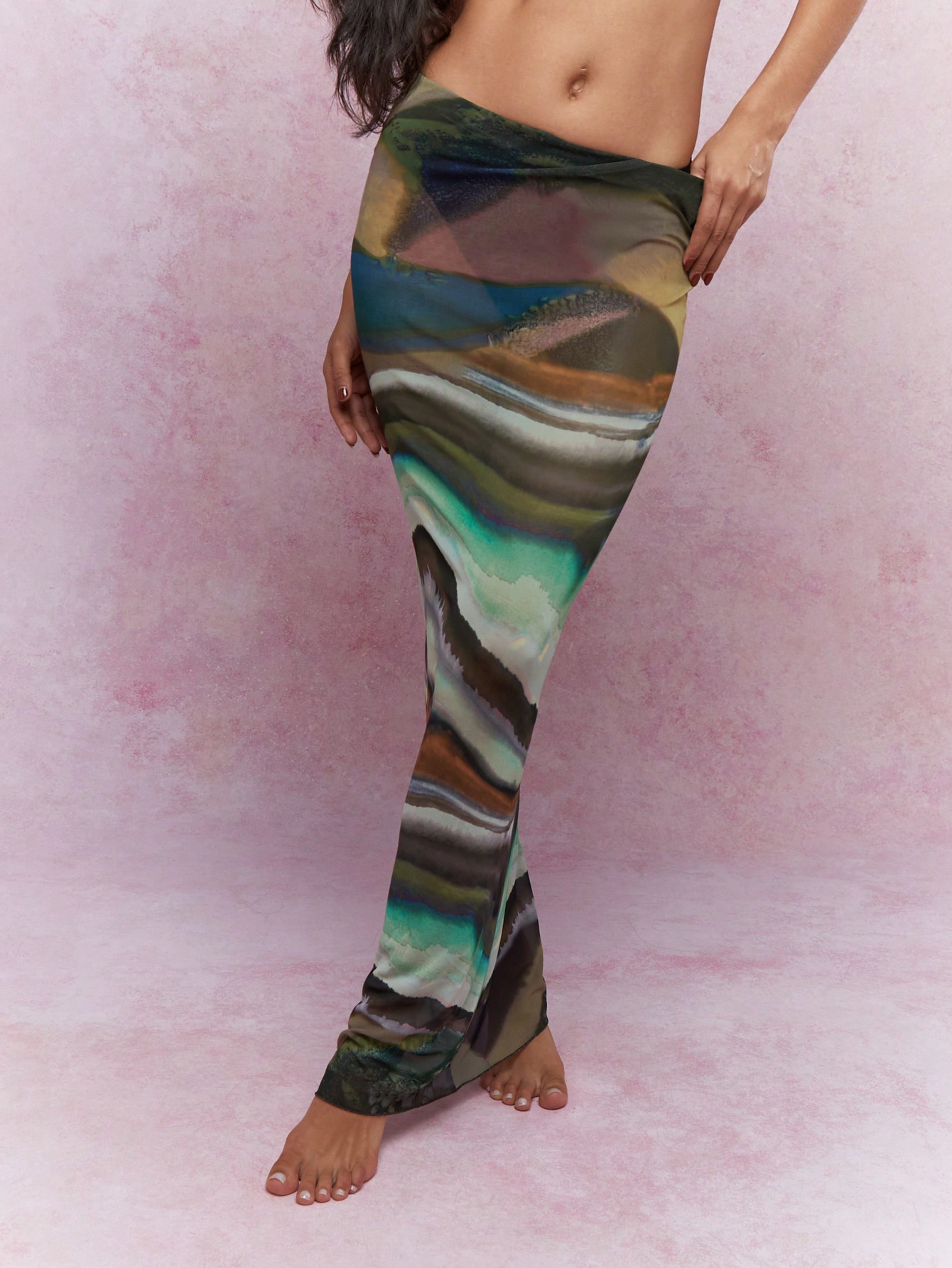 スカート Crystal Detail Flared Maxi Skirt Indah Gigi String Waist High Slit Maxi Skirt Pine GIGI-SC16