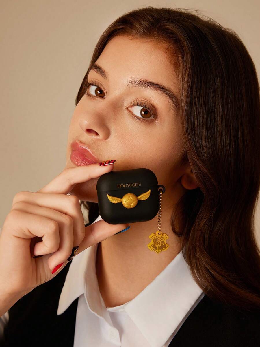 HARRY POTTER X SHEIN Golden Snitch Anime Thief 3D Headphone Case