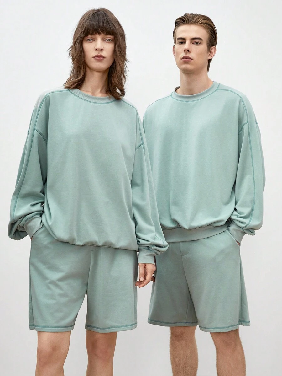 Manfinity INSISELF 2pcs Men's Knit Loose Casual Long-Sleeved Round Neck Pullover Sweatshirt And High-Waisted Straight Shorts Set, Suitable For Daily Wear