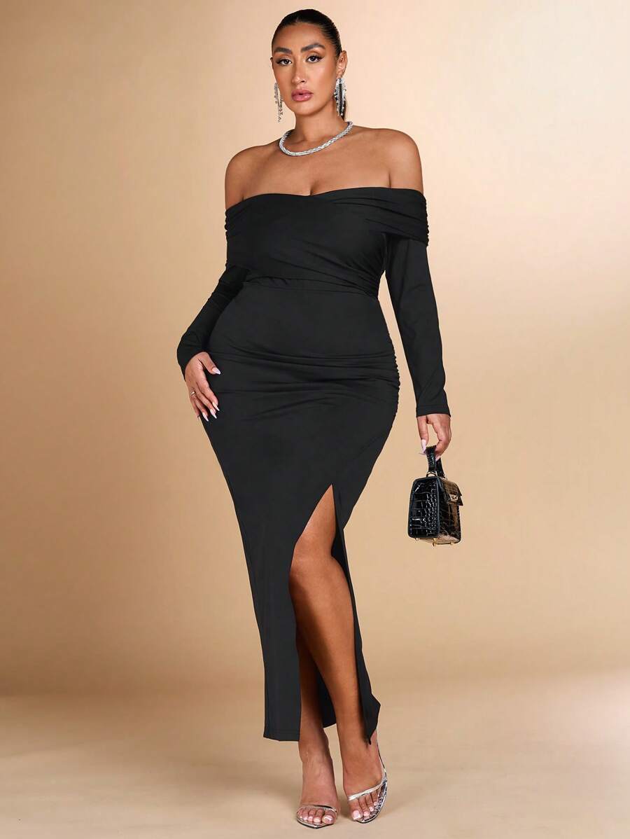 SHEIN BAE Plus Size Women's Elegant Party Nightclub Date Halloween Off Shoulder Ruched Long Sleeve Split Hem Black Knitted Dress