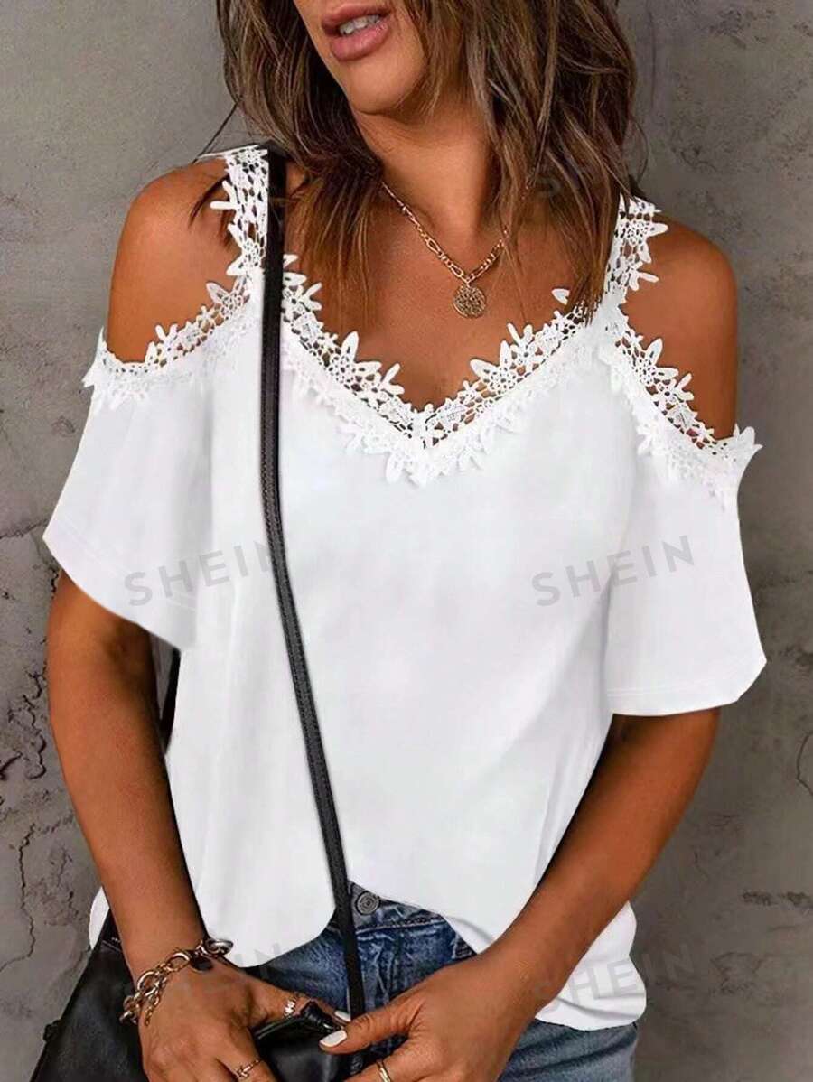Chiquease Camiseta con hombros descubiertos y panel de encaje guipur