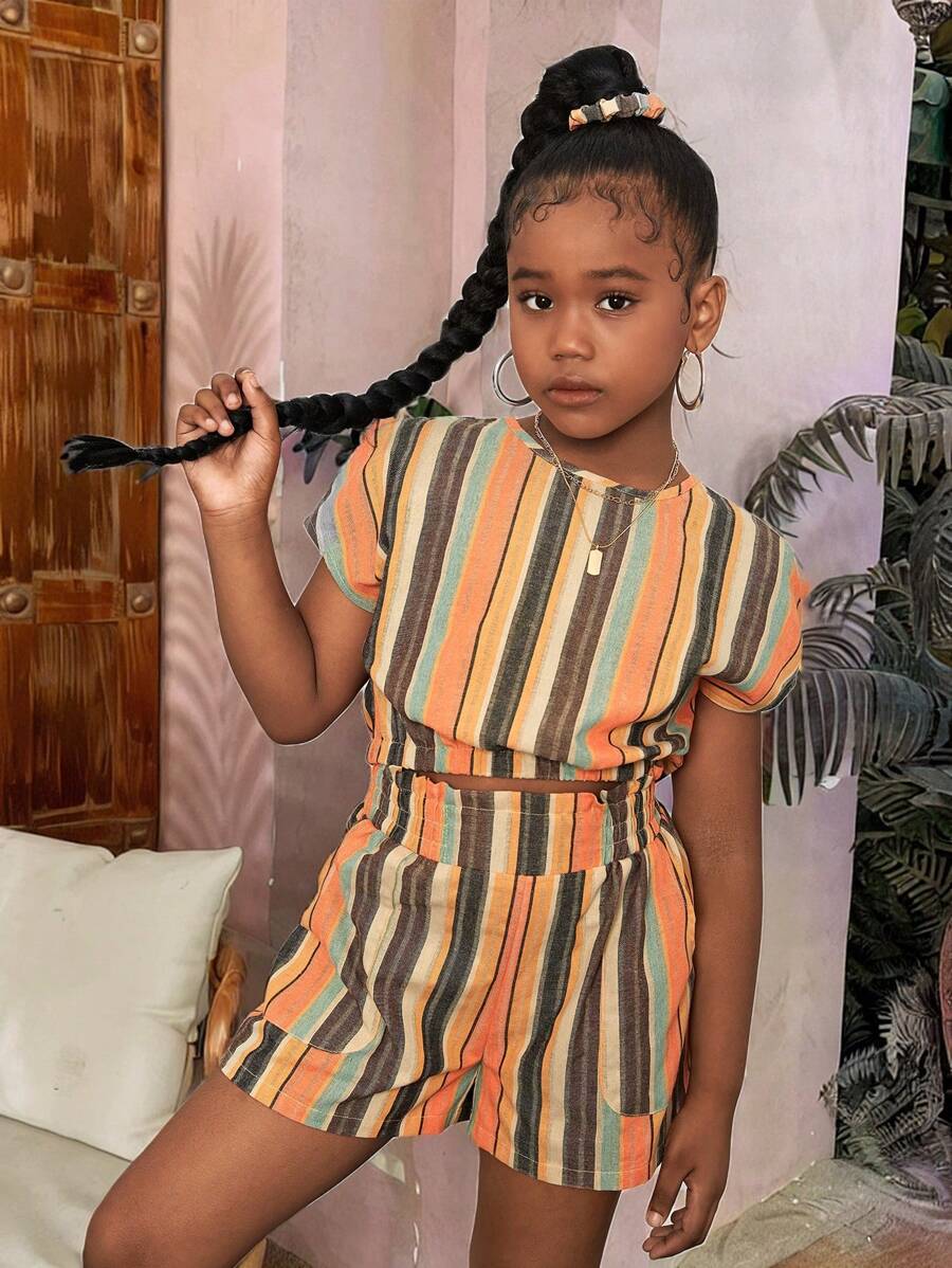 SHEIN Conjunto de 3 piezas para niñas preadolescentes: top casual sin mangas, pantalones de pierna recta y scrunchies para el cabello, primavera verano