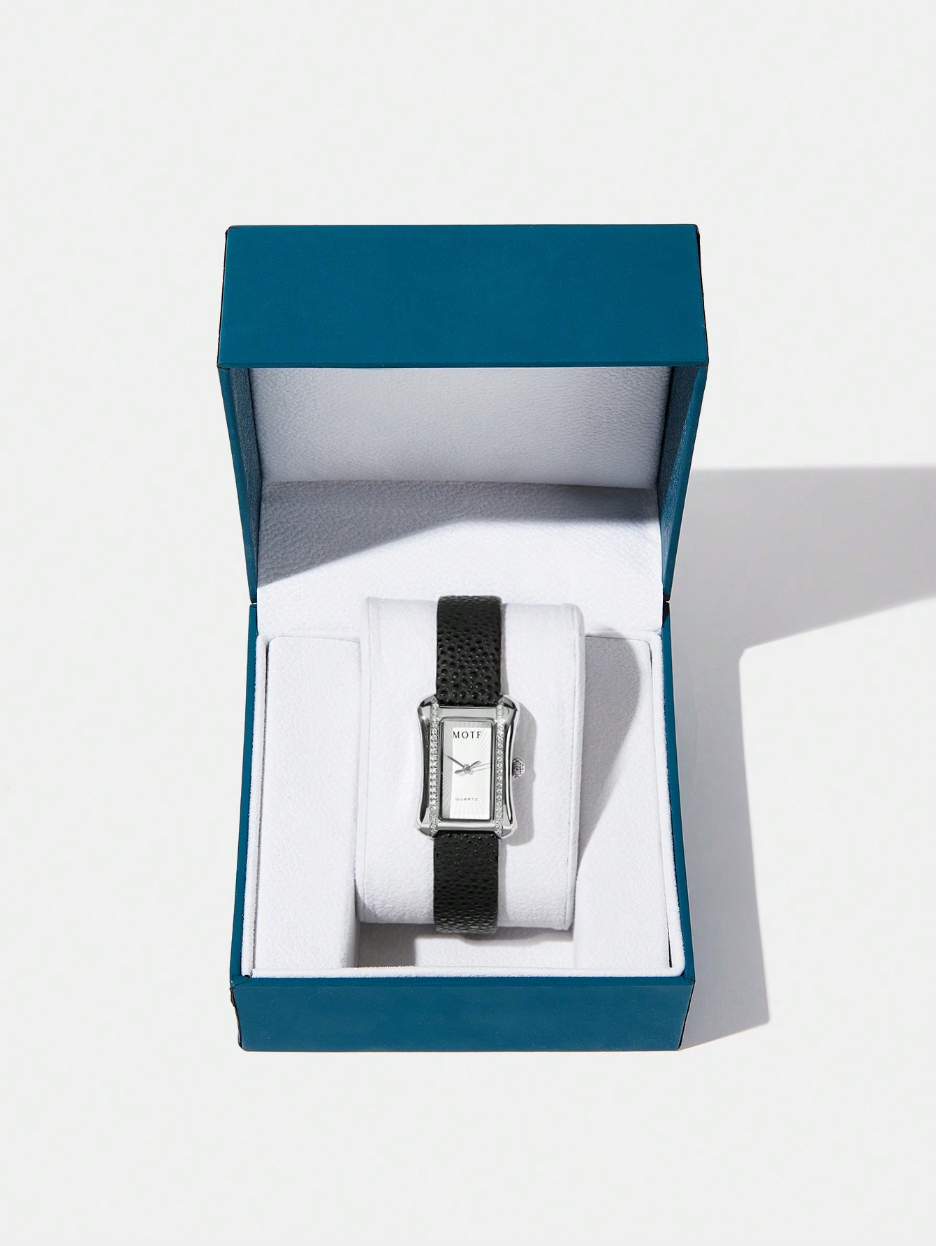 ギフト最適!    Women's Quartz Watch K4T2MB1A Womens Quartz Watch With Embelishments | eBay