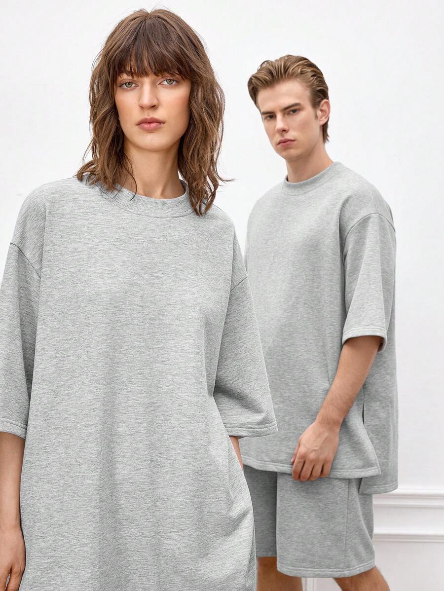 Manfinity INSISELF 2pcs Men's Loose Fitting Casual Round Neck 7/8 Sleeve T-Shirt And Straight Hem Shorts Set, Summer
