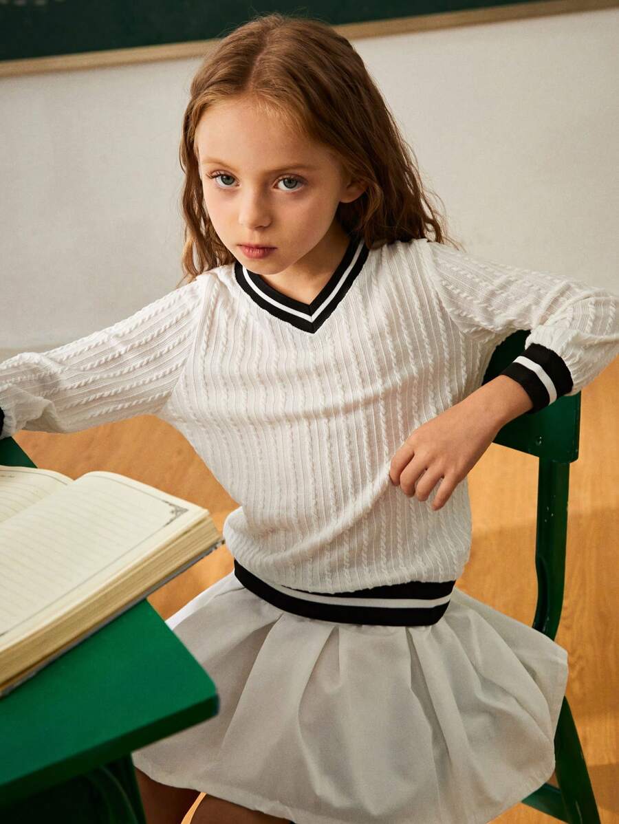 SHEIN 2 Stücke Set aus Langarmoberteil und Rock im frischen Farbblock Stil für Kleine Mädchen in der Akademie