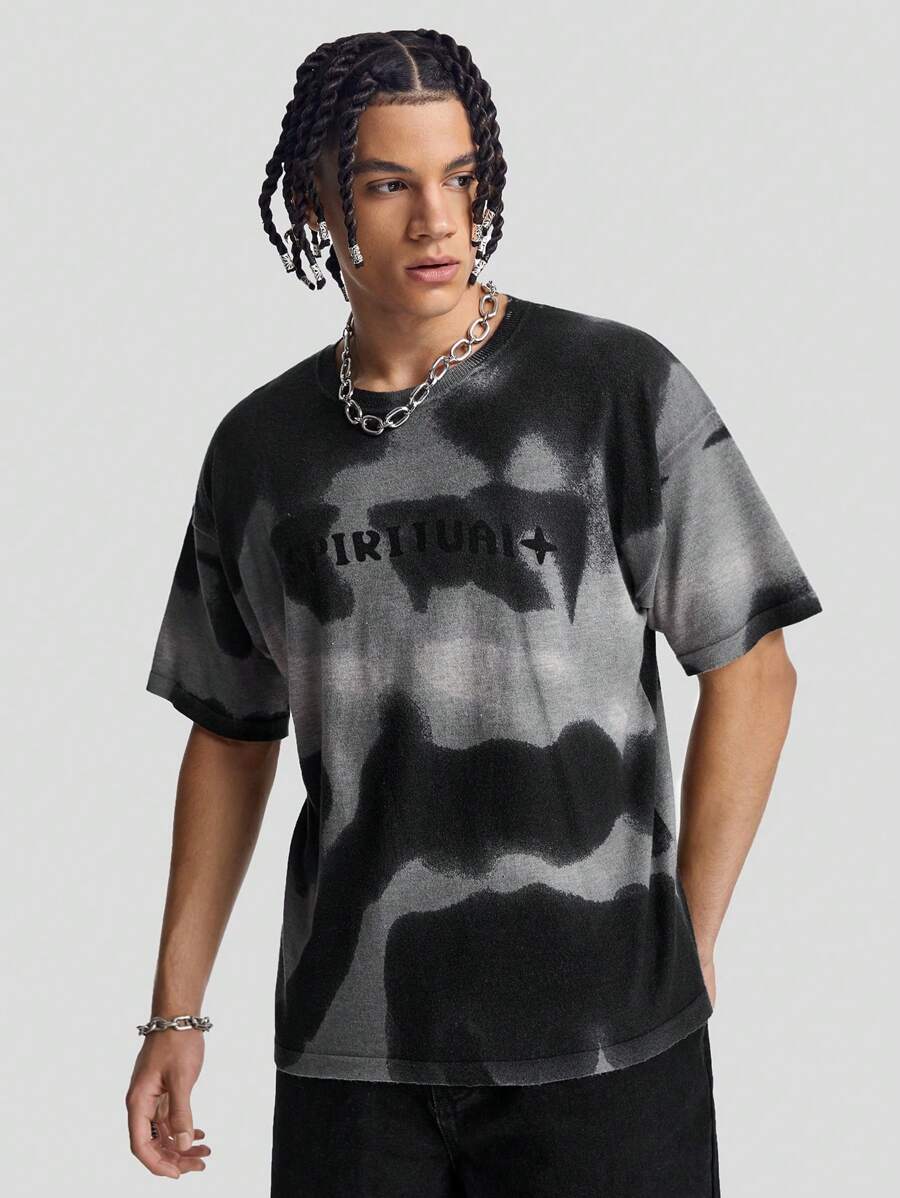 Manfinity EMRG Camisa de punto para hombre con hombros caídos teñida con patrón de letras y corbata