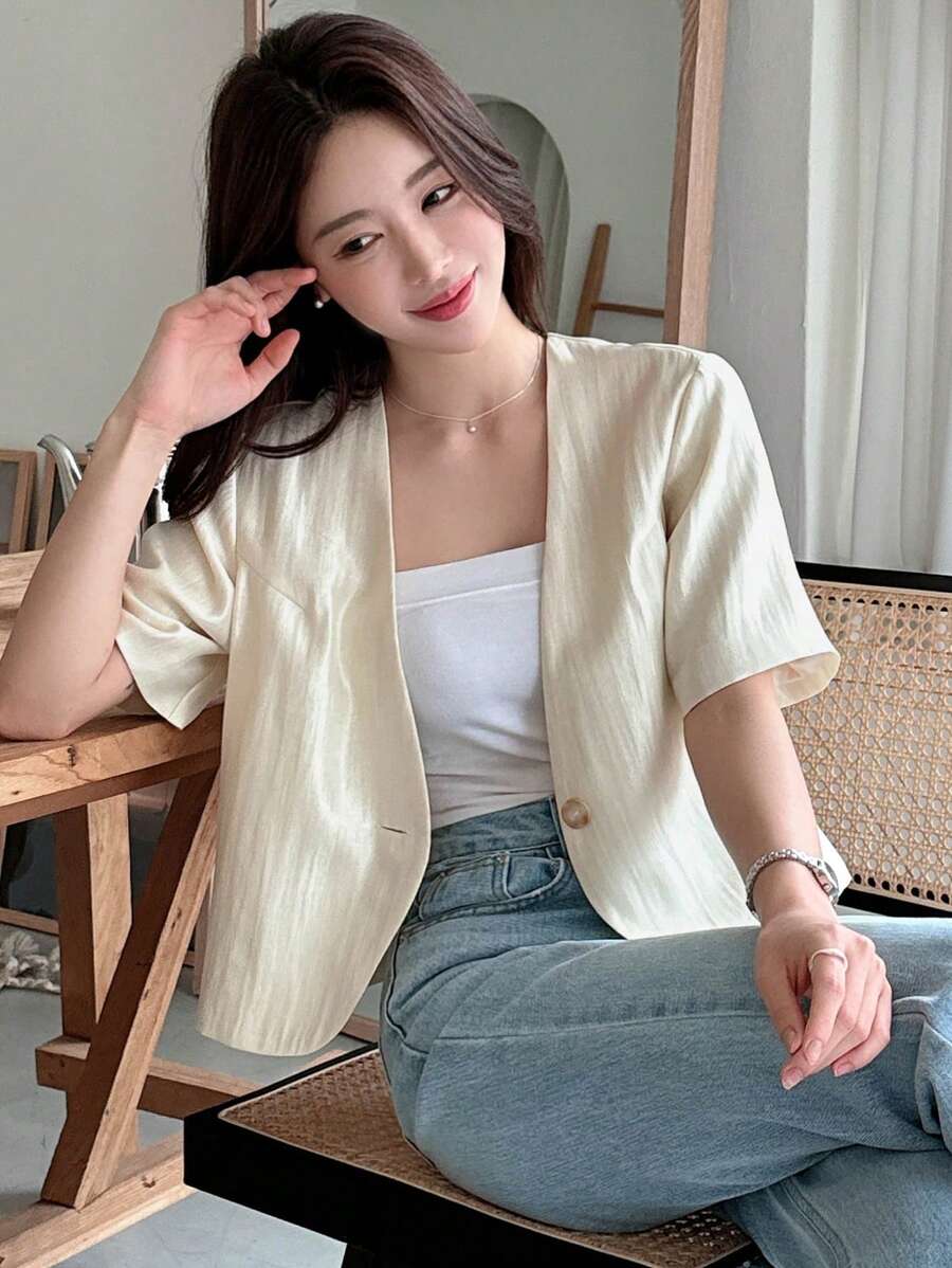 DAZY Solid Color V-Neck Short Sleeve Fitted Blouse For Women