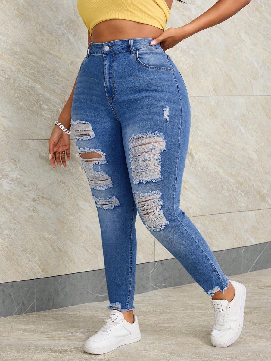 SHEIN SXY Plus Size Front Button Distressed Frayed Hem Multi-Pocket Denim Jeans, Casual Everyday Wear