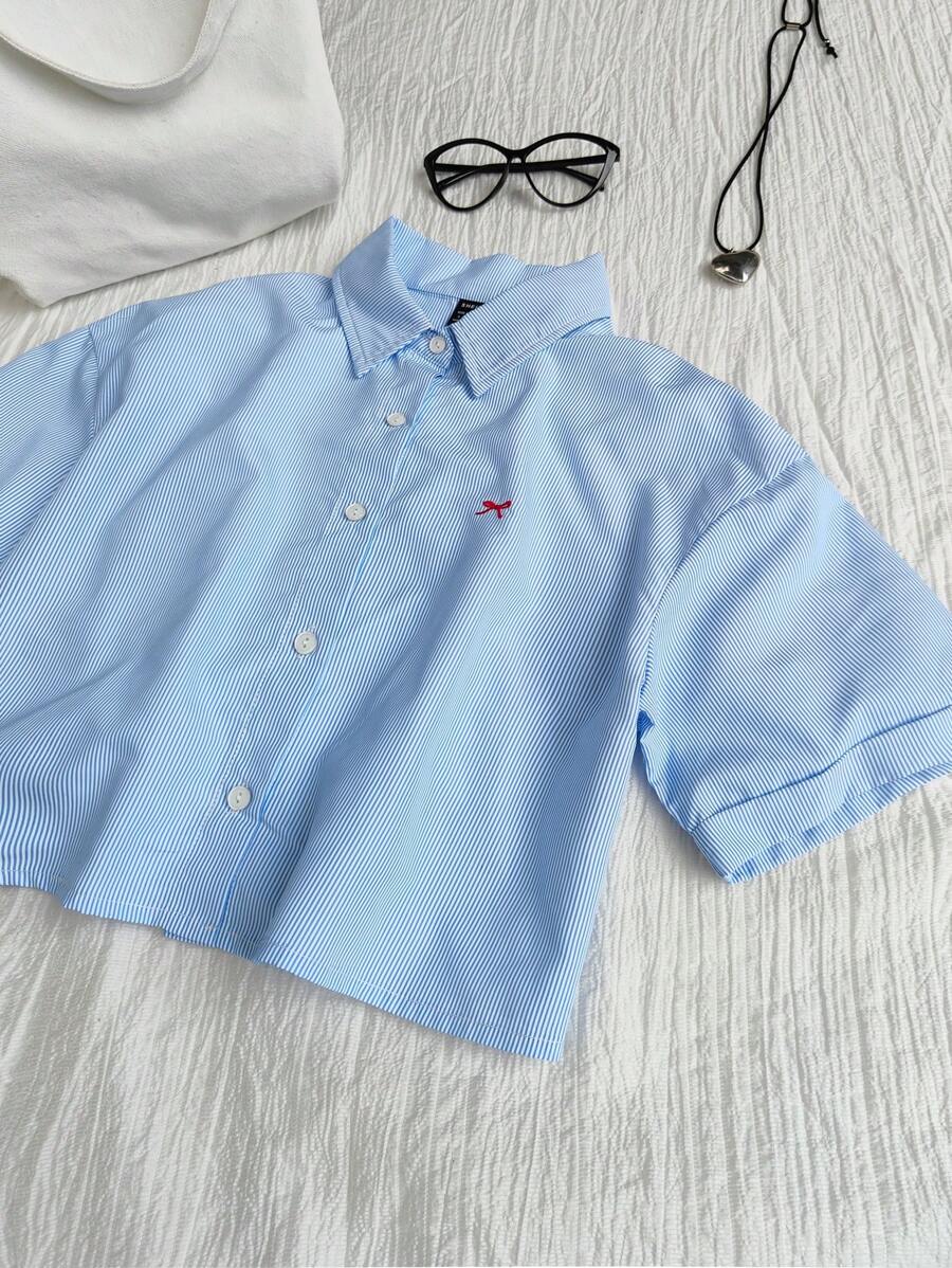Flirla Bowknot Embroidered Blue Striped Women's Dropped Shoulder Short Sleeve Shirt, Cropped,Short Sleeve Tops
