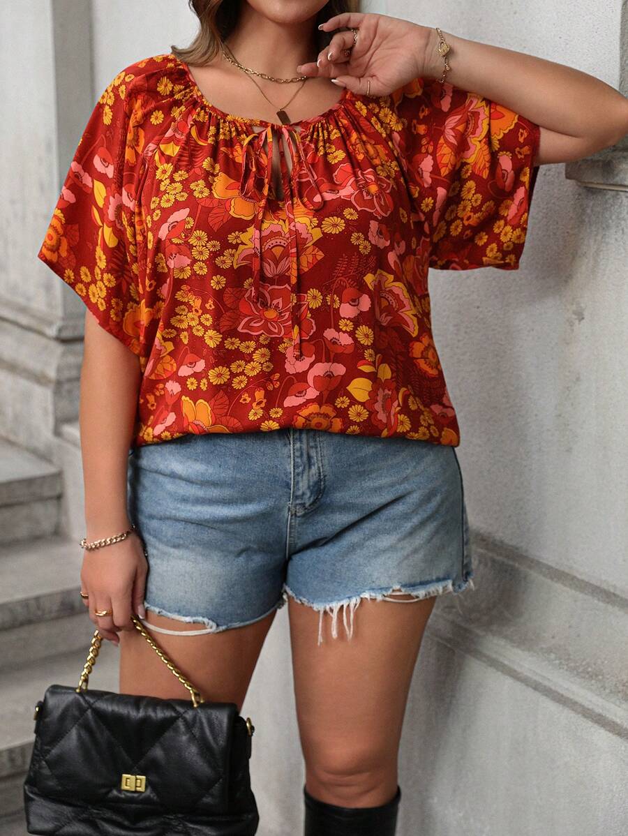 SHEIN LUNE Plus Size Lace-Up Allover Print Short Sleeve Shirt For Summer Outfits Teacher Outfits