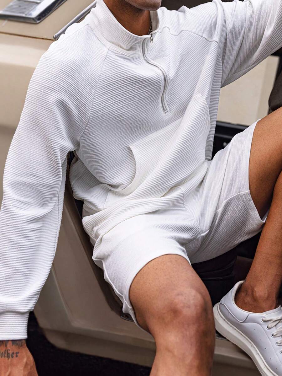 Manfinity Hypemode Men's Summer Stylish High-End Simple Micro Pleated Horizontal Striped Texture Stand-Up Collar Zip-Up Hoodie Shorts Set ,Men Shorts Set