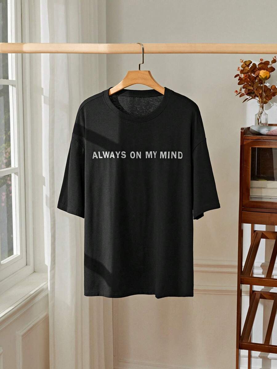 Manfinity Hypemode Camiseta casual de verano para hombre con cuello redondo, mangas cortas y estampado de letras