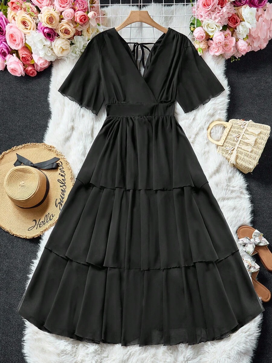 Celure Plus Size Women's Solid Color Minimalist Daily Wear Romantic Layered Cake Dress