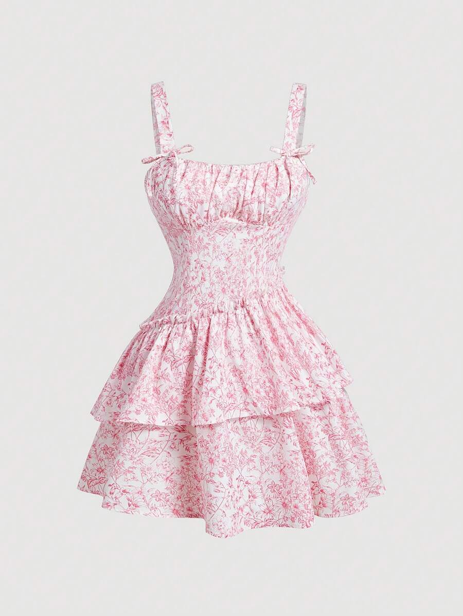 SHEIN MOD Vestido de tirantes con doble capa de volantes y fruncido con estampado floral de pétalos pequeños para mujer de talla grande para vacaciones