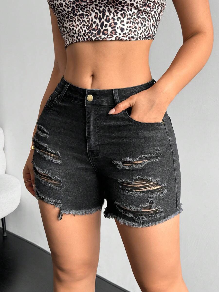SHEIN ICON Women's Front Button Multi-Pocket Distressed Frayed Denim Shorts, Casual Everyday Wear