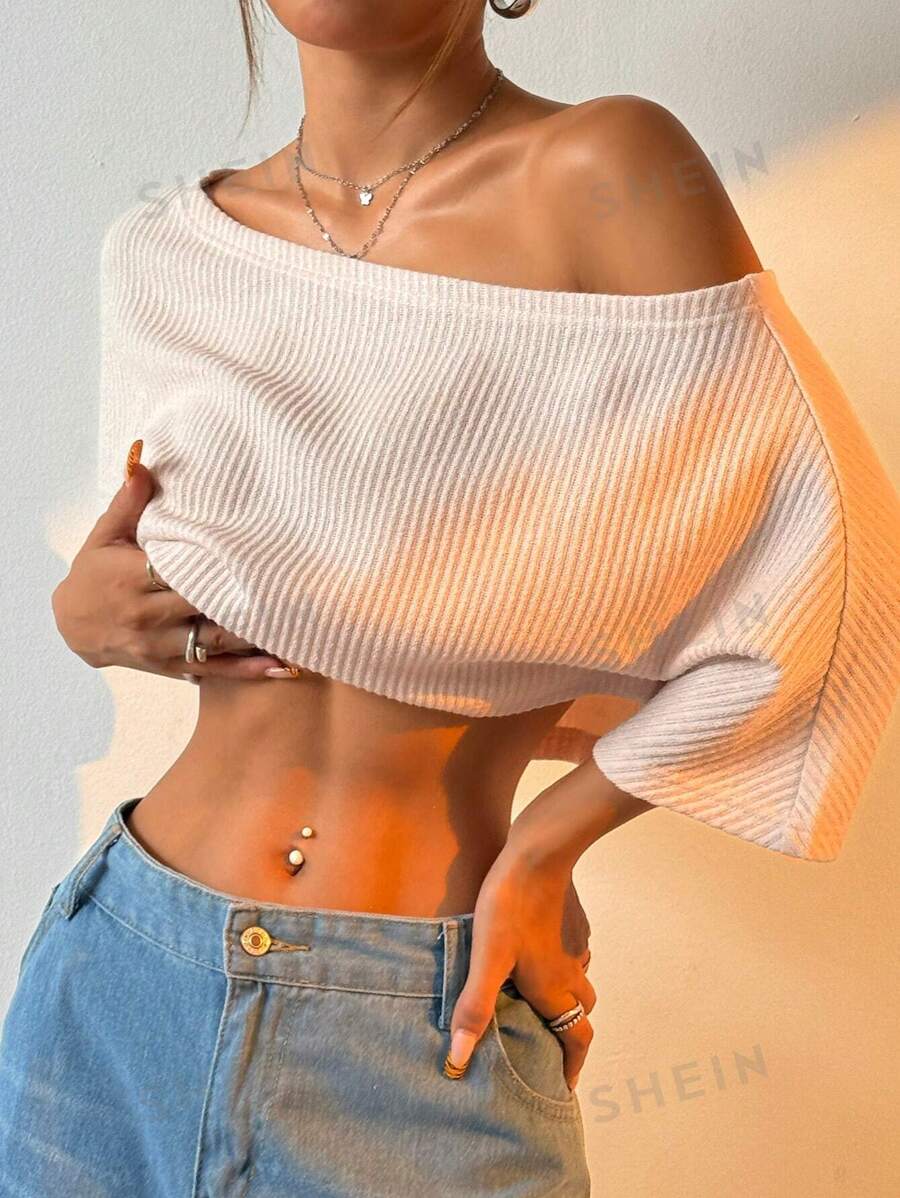 SHEIN EZwear Camiseta holgada de mujer con mangas de murciélago, cuello asimétrico, recortada y de costillas, informal
