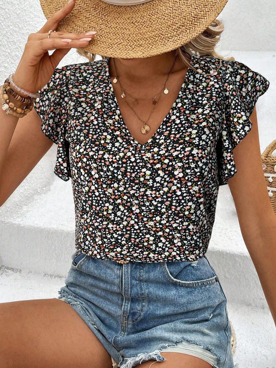 Franclia Plus Size Women Ditsy Floral V-Neck Ruffle Trim Cap Sleeve Blouse