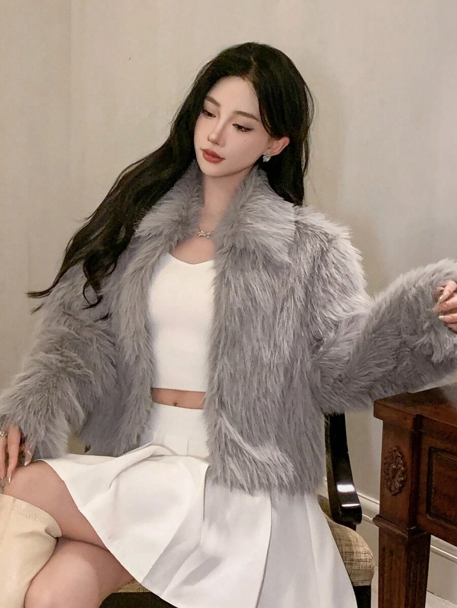 DAZY Abrigo acolchado corto y regular con cuello esponjoso, elegante y cálido para mujer, chaqueta de invierno para mujer, ropa de mujer de otoño
