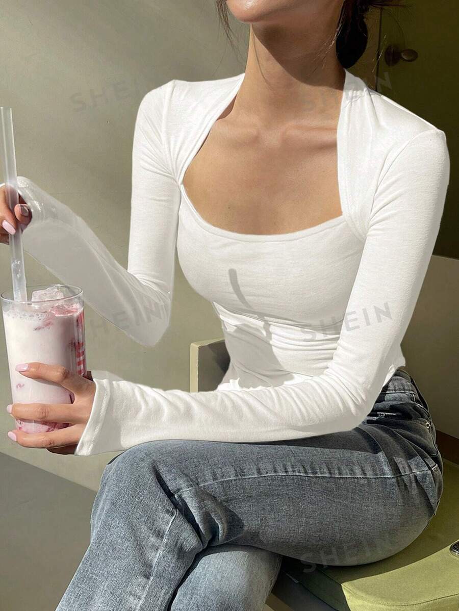 DAZY Camiseta casual de manga larga, cuello de cisne, unicolor y silueta esbelta para mujer